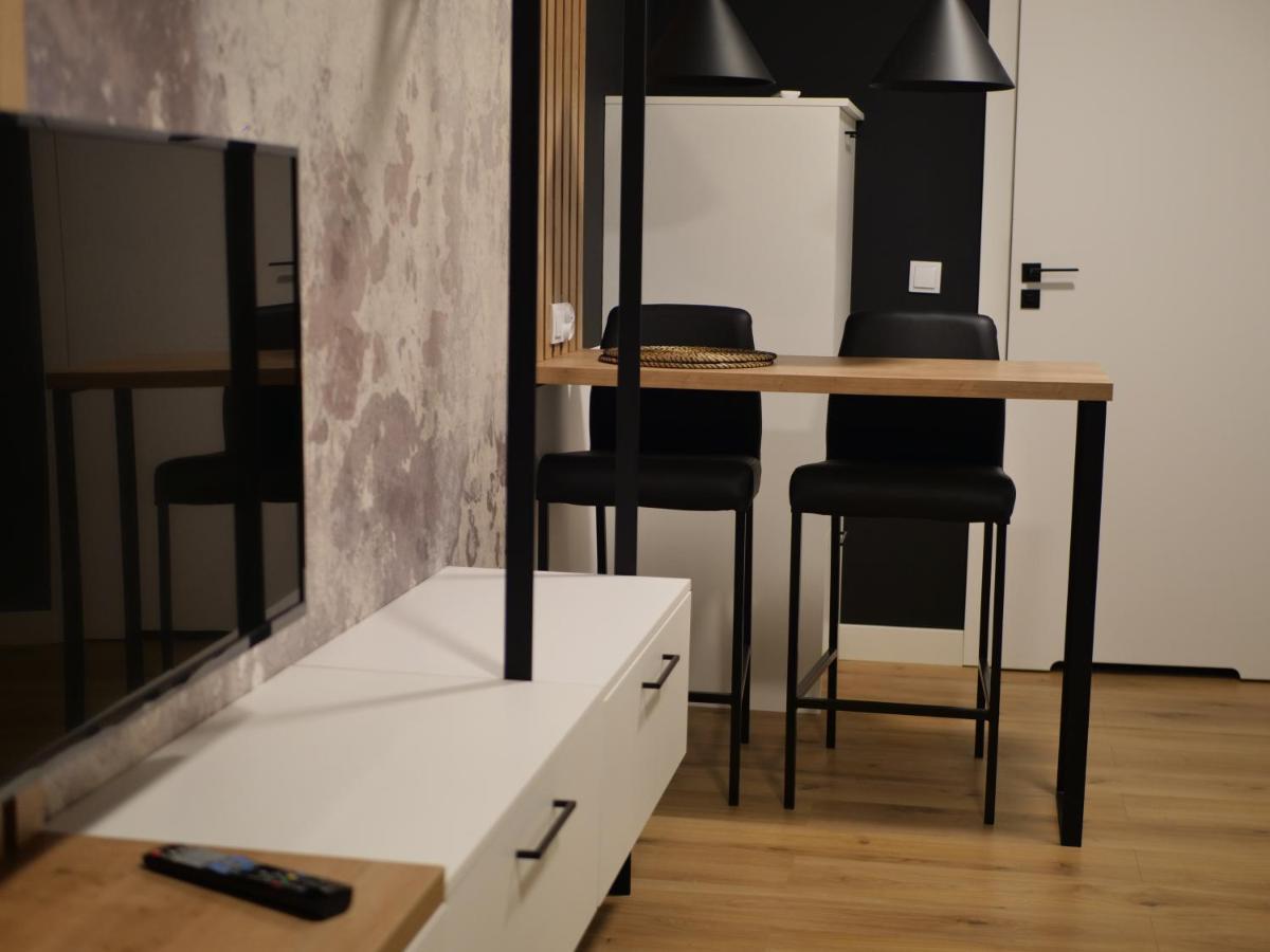 Przytulna Kawalerka 77 Apartman Wrocław Kültér fotó